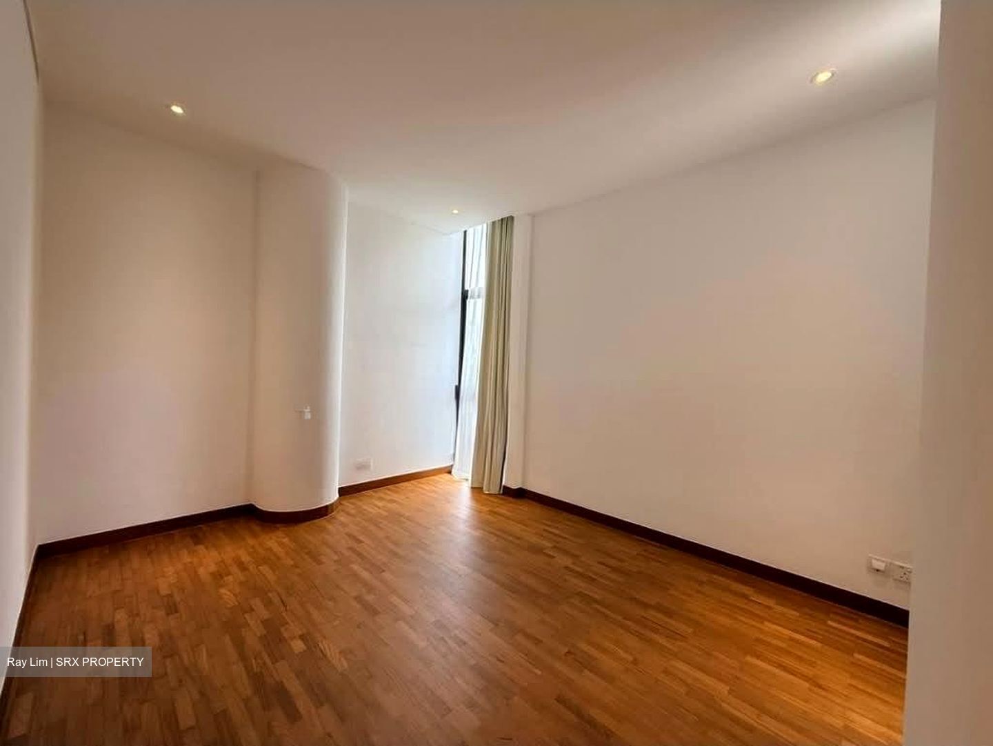 The Colonnade (D10), Condominium #542742381